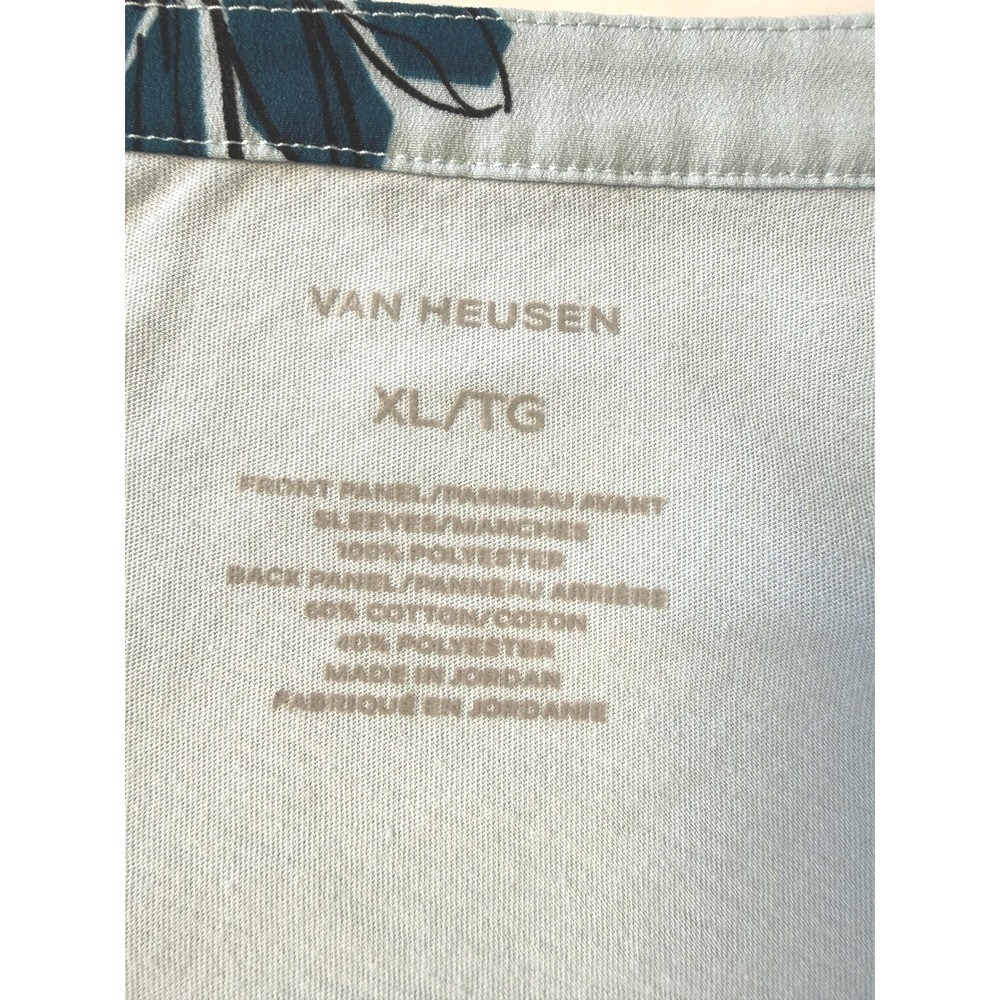 Van‎ Heusen Top Womens XL Blue Floral Short Sleeve Mixed Media Pocket Blouse - Picture 3 of 5